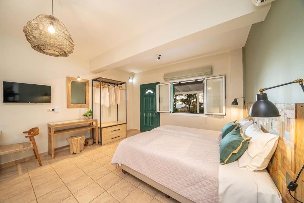 Seashell Luxury Residence - Studio 2 Lixouri Eksteriør billede